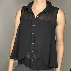 Forever 21 Black Sleeveless Flutter Button Front Blouse Small